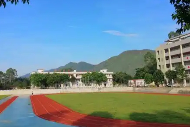 蒲江中學怎么樣、好不好